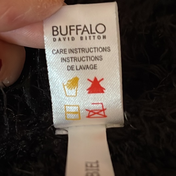 Buffalo David Bitton, Long Sweater (M) [black with gold thread accent] - Picture 7 of 10